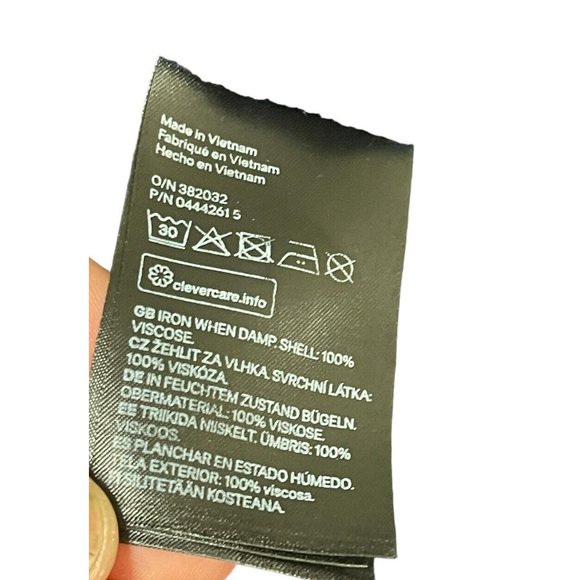 H&M Short-sleeved Blouse Top Navy Blue Viscose Size 4 Rounded Hem Keyhole Back - Picture 10 of 12